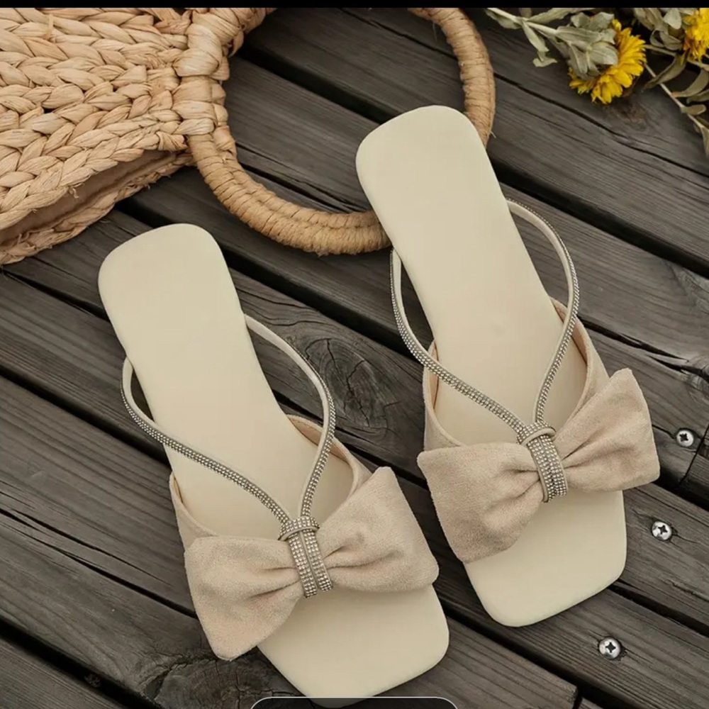 Size 9 beige sandals still in package